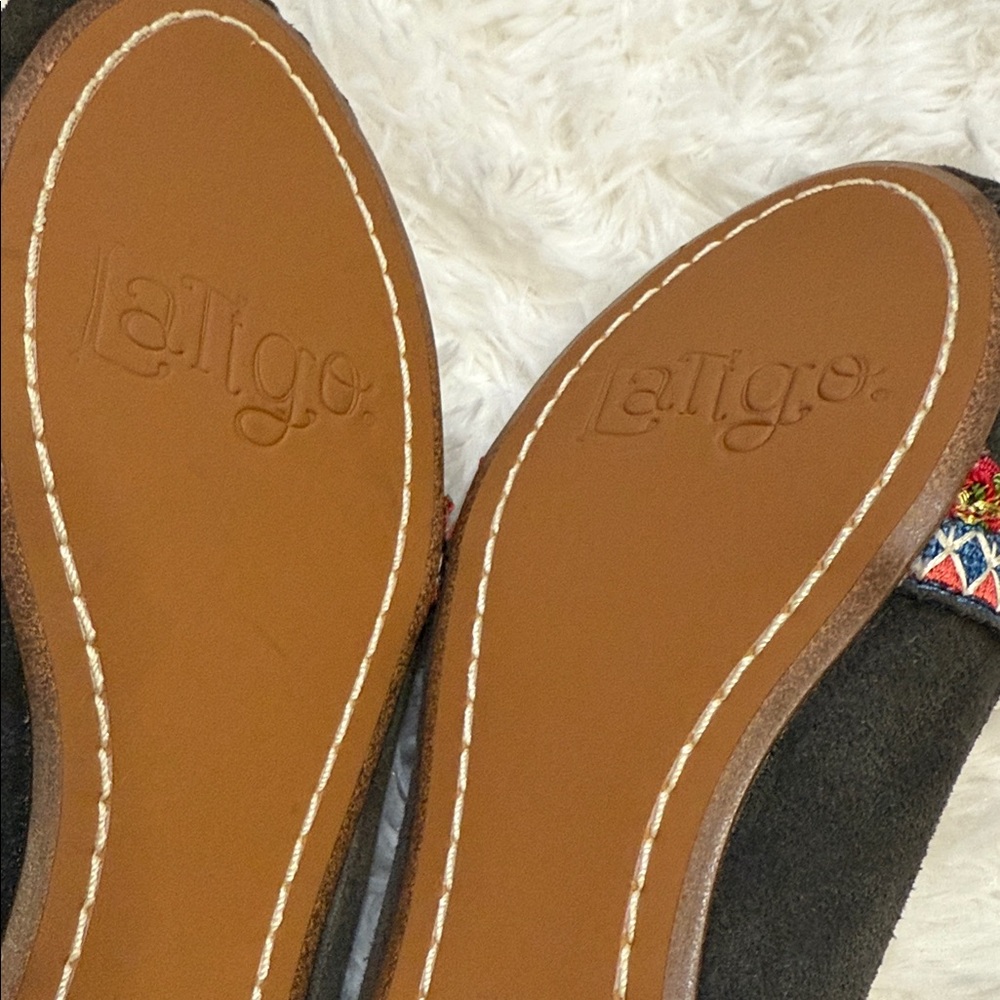 Latigo Basia Black Suede Embroidered Loafers Slip-On Flats Size 7.5M - Picture 10 of 14
